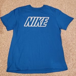 Nike t-shirt